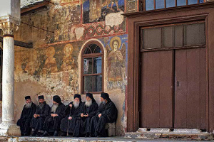 Τὰ κομποσκοίνια μου εἶχαν γεμίσει μύρο καὶ εὐωδία