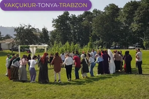 Γάμος με ποντιακούς χορούς στη σημερινή Yakçukur της Τραπεζούντας.