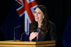 Πρωθυπουργός Νέας Ζηλανδίας: «Δεν βλέπω να υπάρχει τέλος στο πρόγραμμα εμβολιασμού»