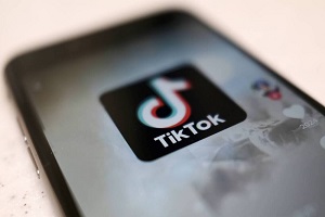 Γονείς μήνυσαν το TikTok για το θάνατο των παιδιών τους από το «blackout challenge»
