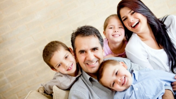 Πρόγραμμα Τουρισμός για ΟΛΟΥΣ, το ‘κοινωνικό μέτρο’ εμπαιγμού της οικογένειας