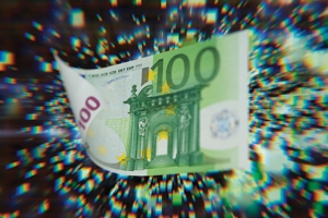 Κομισιόν: Προτείνει τη διασφάλιση της χρήσης μετρητών παράλληλα με το ψηφιακό ευρώ