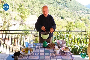 Η Γεύση της Παράδοσης | Χαλβάς από τον κυρ Γιώργο στην Κλεπά Ναυπακτίας