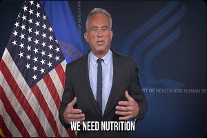 Ο Υπουργός Υγείας των Η.Π.Α. Ρόμπερτ Φ. Κένεντι Τζούνιορ, ανακοινώνει ότι η εκπαίδευση των γιατρών θα περιλαμβάνει πλέον και τη ΔΙΑΤΡΟΦΗ