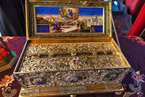 Μουσικά Κείμενα (Κυριακή ΙΒ΄ Ματθαίου, Η κατάθεσις της τιμίας Ζώνης της Υπεραγίας Θεοτόκου) Εσπέρια Στιχηρά Προσόμοια εορτής, μέλος Ματθαίου Βατοπαιδινού, Ήχος Δ΄(Λέγετος) - Απολυτίκια εορτής, μέλος Θεοφάνους Βατοπαιδινού, Ήχος πλ. Δ΄& πλ. Α΄