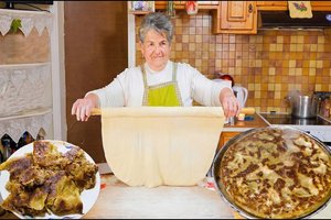 Κρεατόπιτα με Τραχανά στο Τζάκι – Παραδοσιακή Γεύση, όπως παλιά