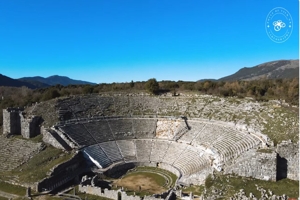 Αρχαίο Θέατρο Δωδώνης: Ένα από τα μεγαλύτερα θέατρα της αρχαιότητας (βίντεο)