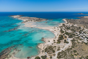 Ελαφονήσι | Ο Εξωτικός Ροζ Παράδεισος της Κρήτης